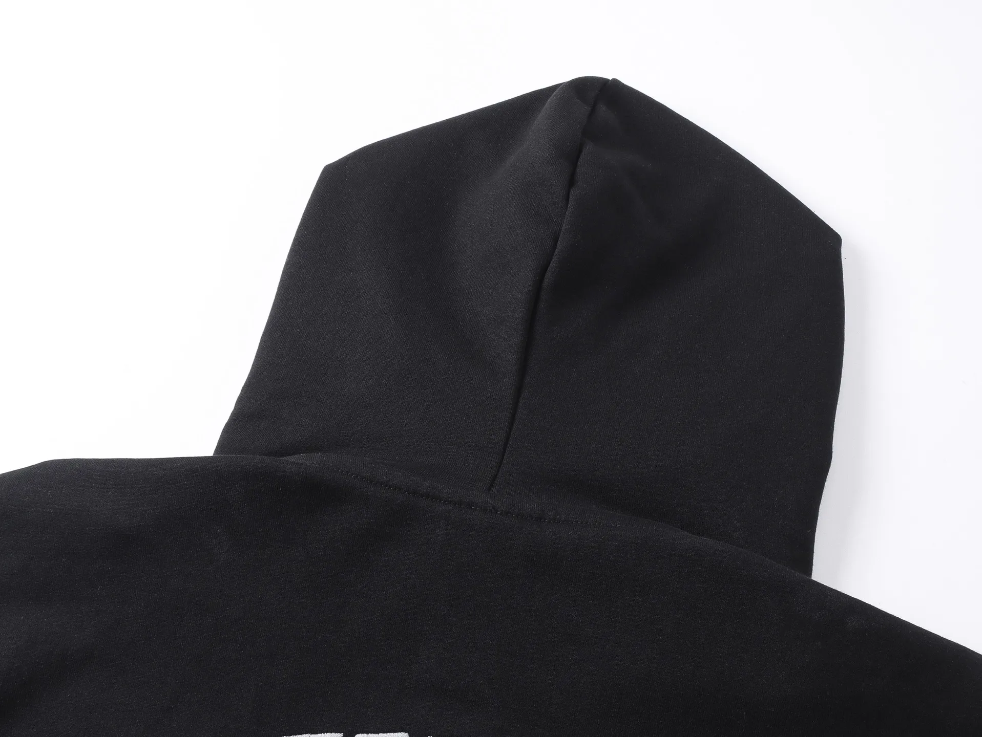 BALENCI*GA . . . . . 460g . Same Style -Color：Black -SIZE：Xs S M L 8983#